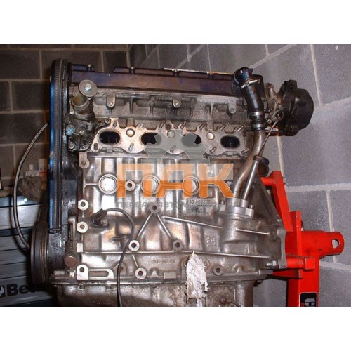 Двигатель Opel 2.0